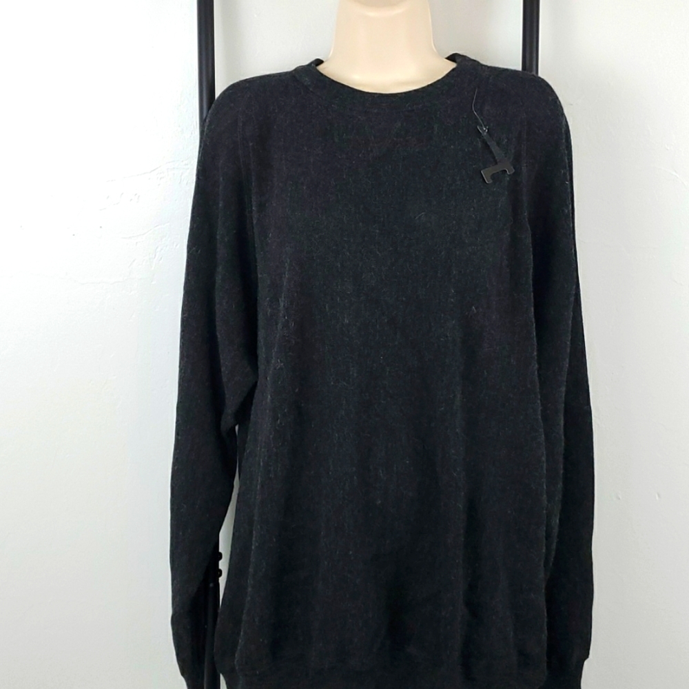 Peru Unlimited baby alpaca gray round neck sweater